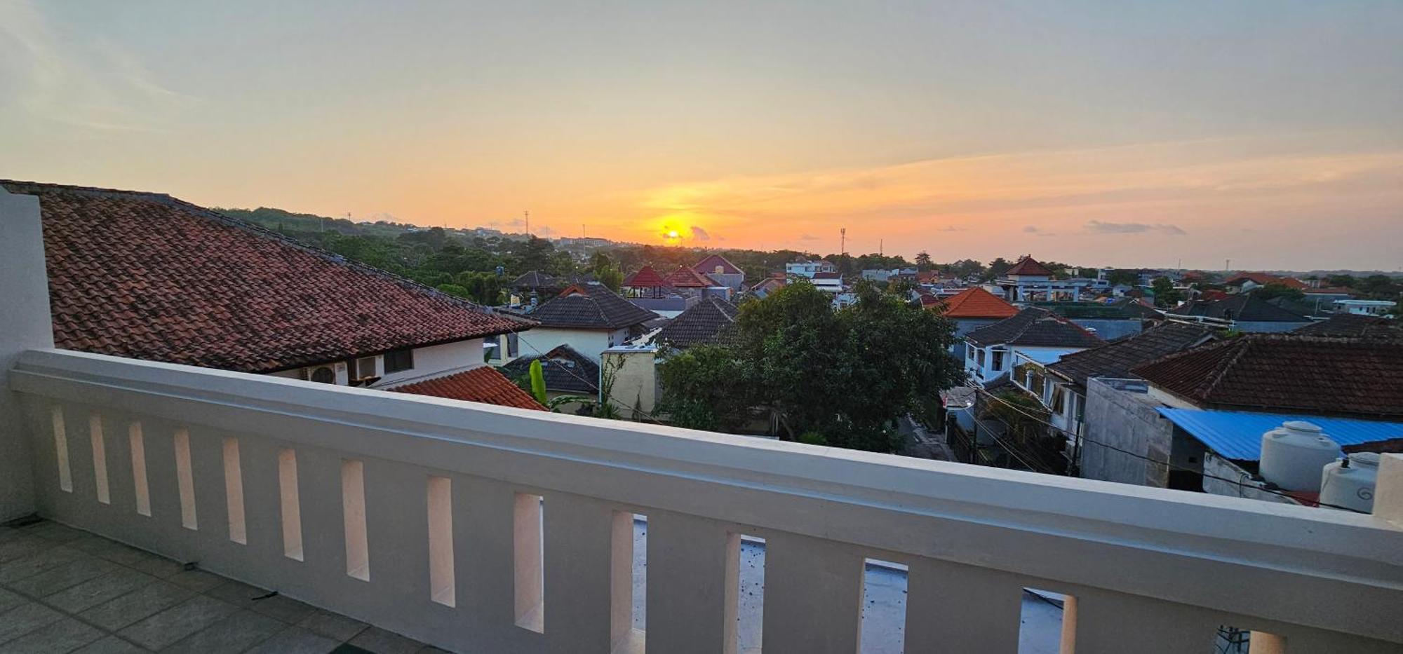 Gwk View Boutique Hotel And Residence Jimbaran Exterior foto